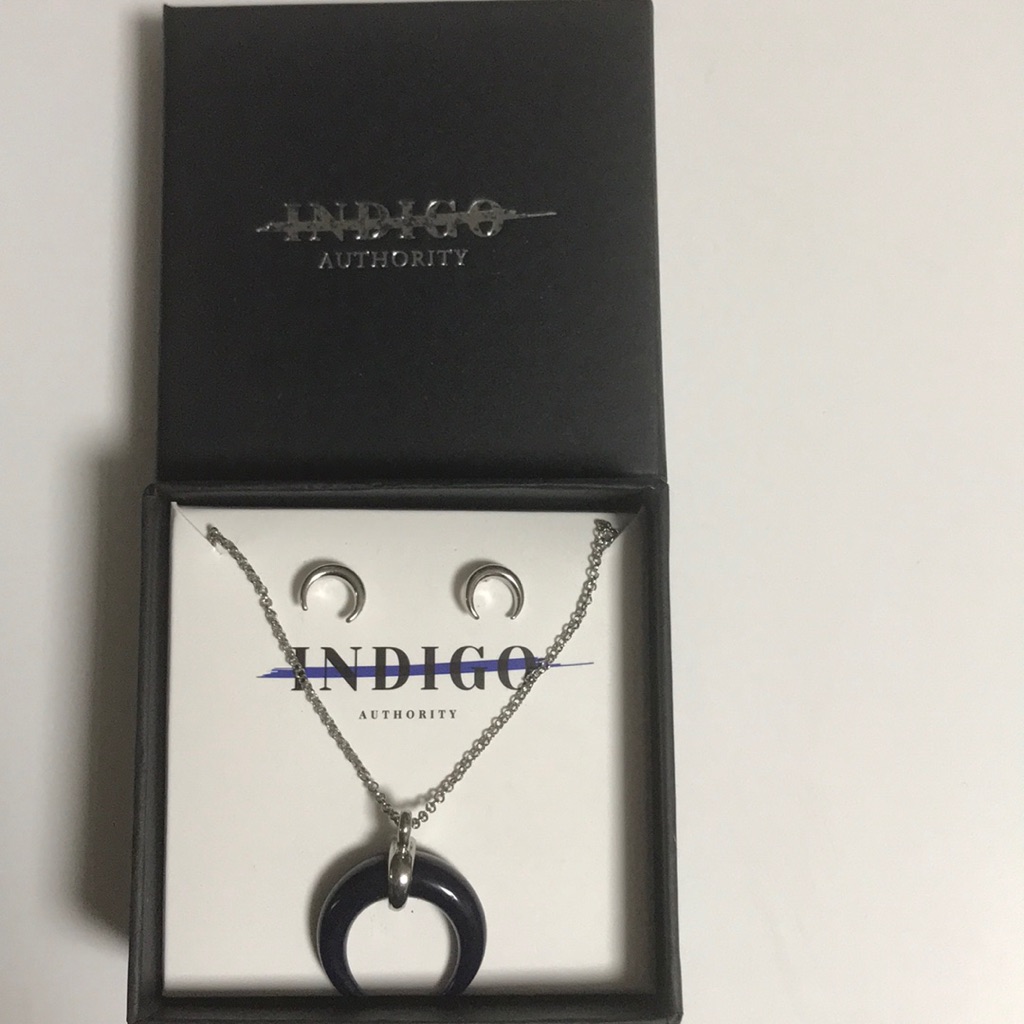 Indigo Authority Earring & Necklace Set